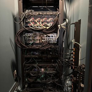 Media 'Back of Rack.JPEG' in album 'NCCatLady's Home Theater'